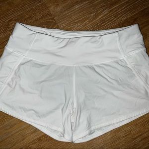 White lululemon 2.5 inch running shorts size 6